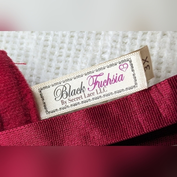 Black Fuchsia by Secret LaceGalloon Lace & Mesh Teddy Size 3X - Picture 9 of 11